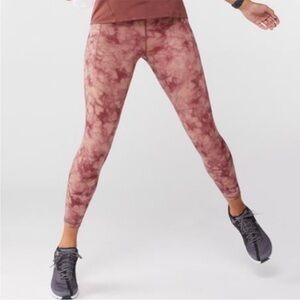 Athleta Salutation Stash Pocket II Print 7/8 Tight Mauve Pink Print Size 1X